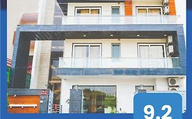 Hotel Ls 21 Gurgaon 3*