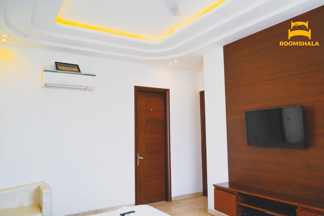Hotel Ls 21 Badshahpur Exterior photo