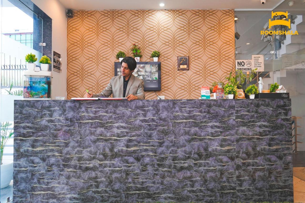 Hotel Ls 21 Badshahpur Exterior photo
